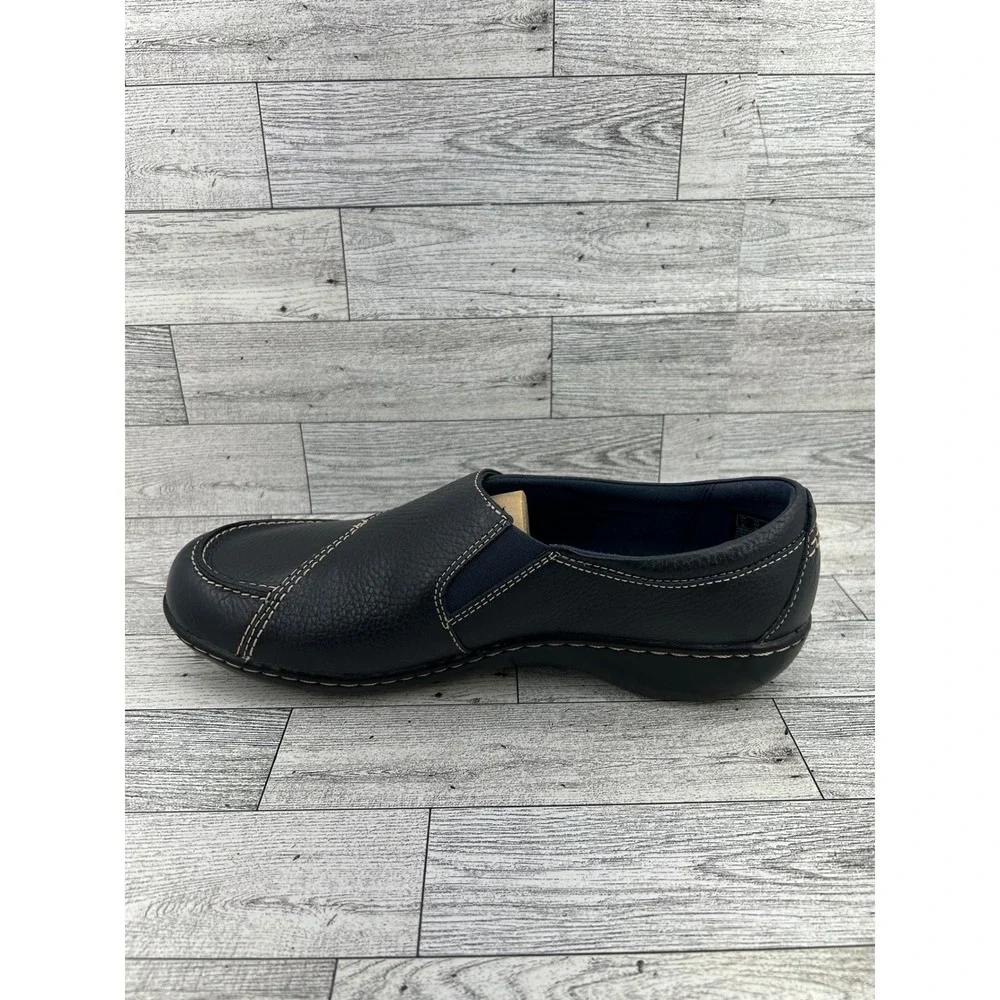 Clarks Collection Navy Leather Slip On Loafers Women 10W Ultimate Comfort Button
